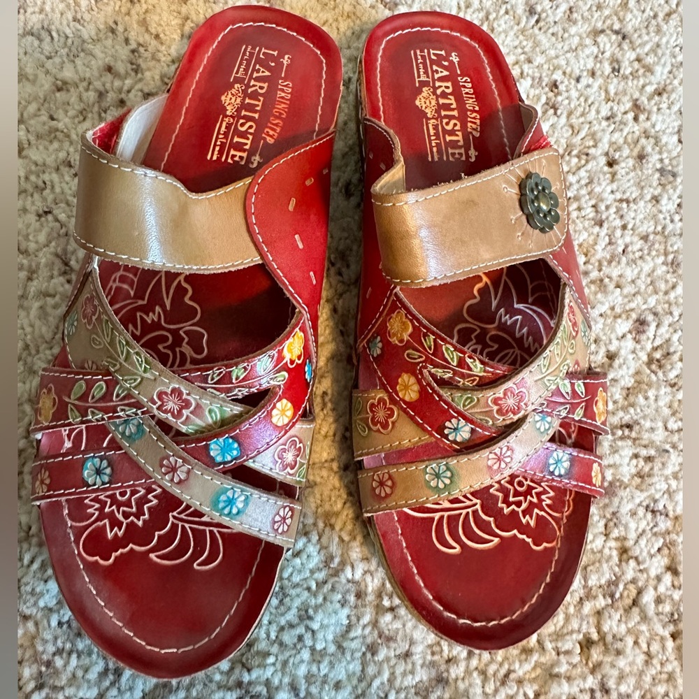 L’Artiste Leigh Spring Step Floral Slide Size 38 US 7.5